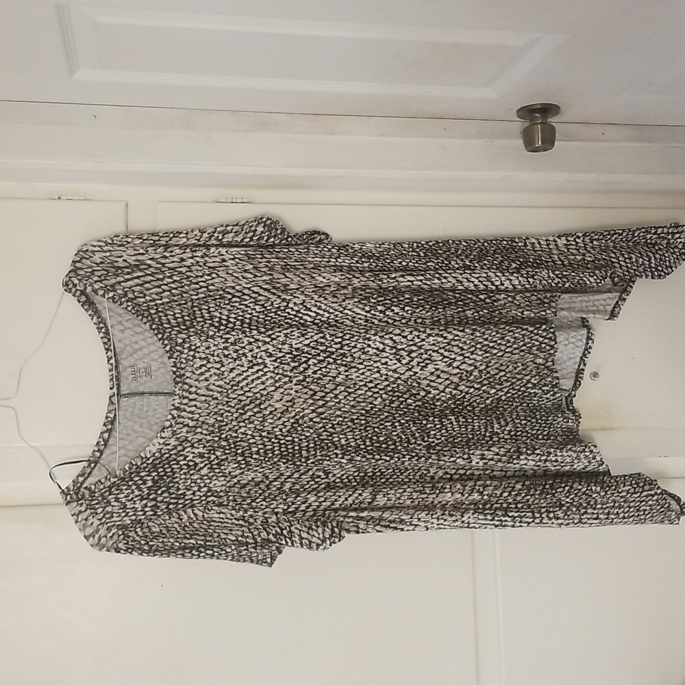 Ana animal print size 2x top